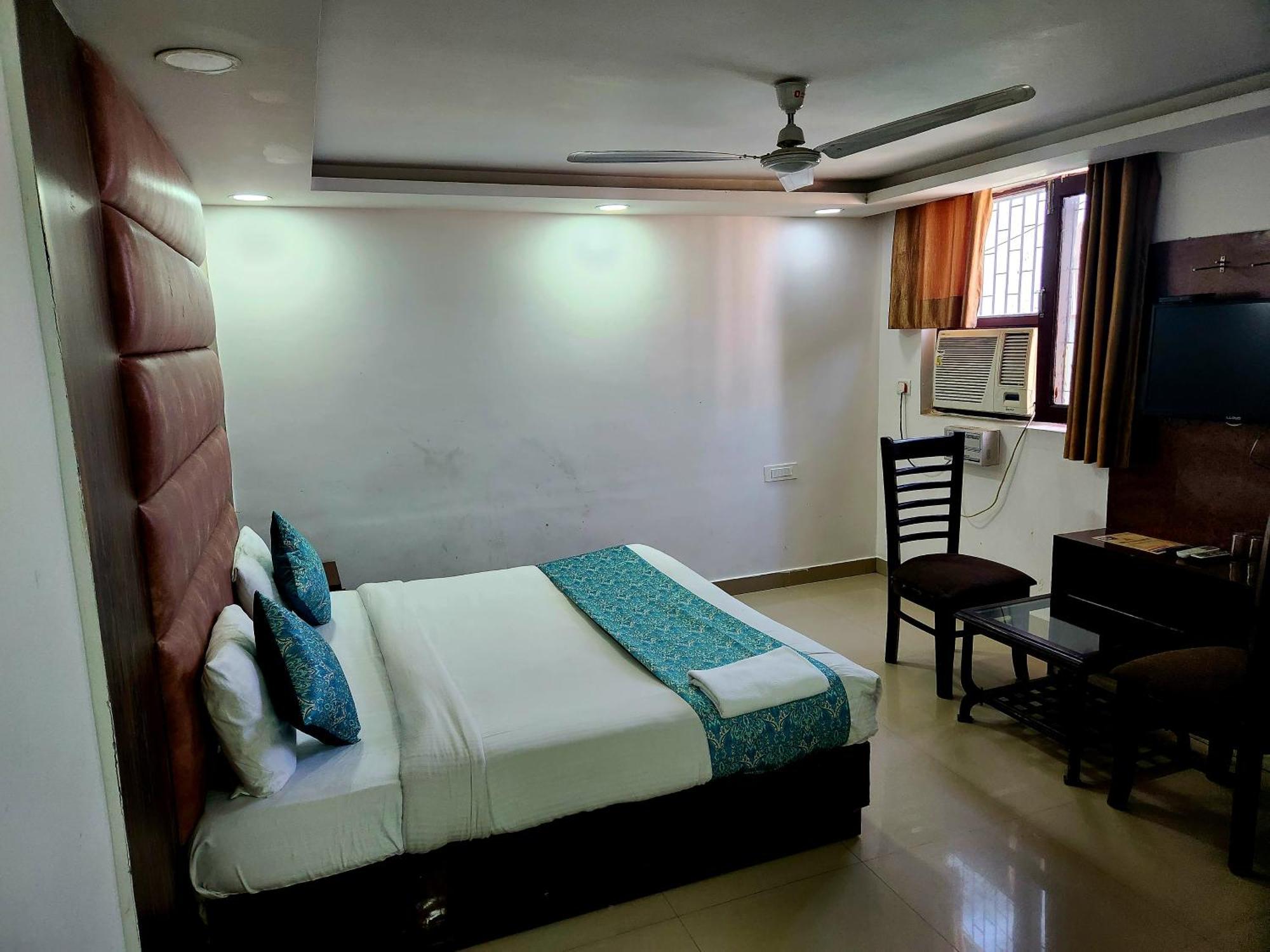 Marina Plaza Near Igi Airport Delhi