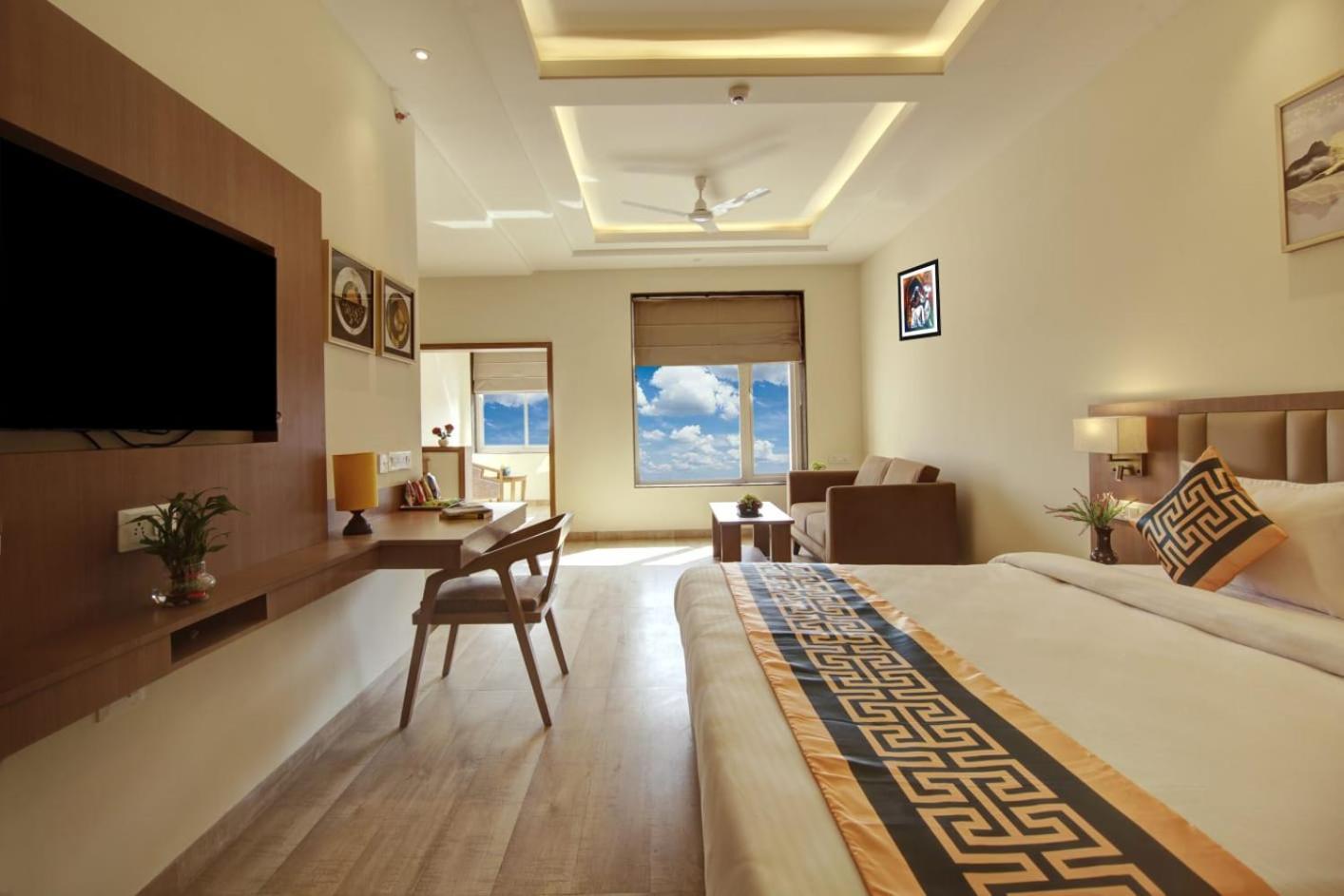 Marina Plaza Near Igi Airport Delhi Hotel